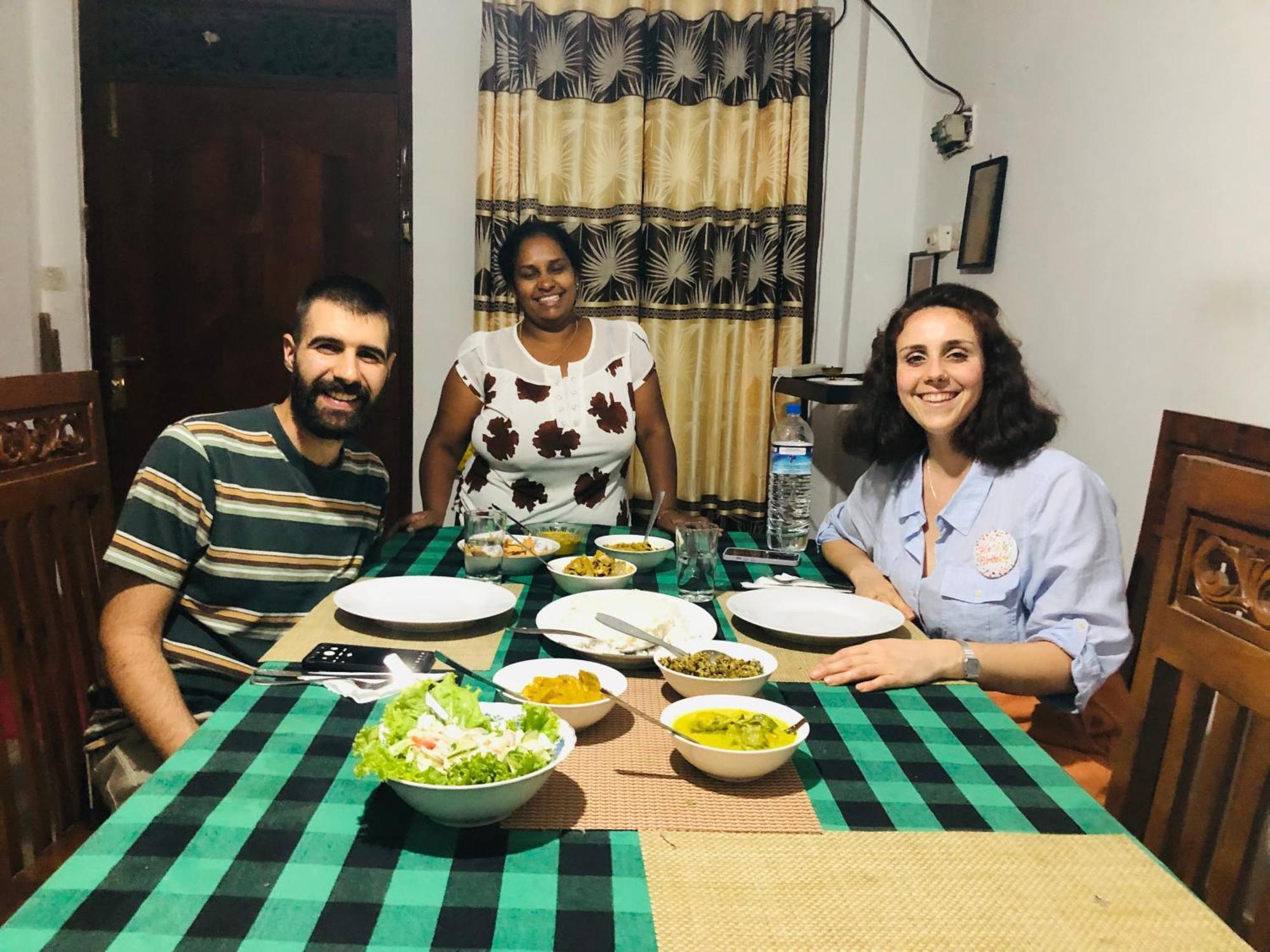 Kandy Dilruk Homestay Extérieur photo